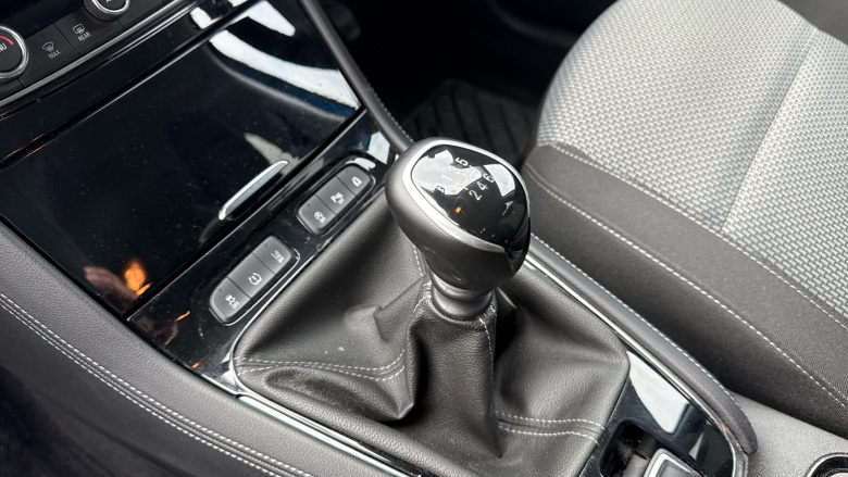 Vauxhall Grandland X 1.2 Turbo SE Premium 5dr Petrol Hatchback